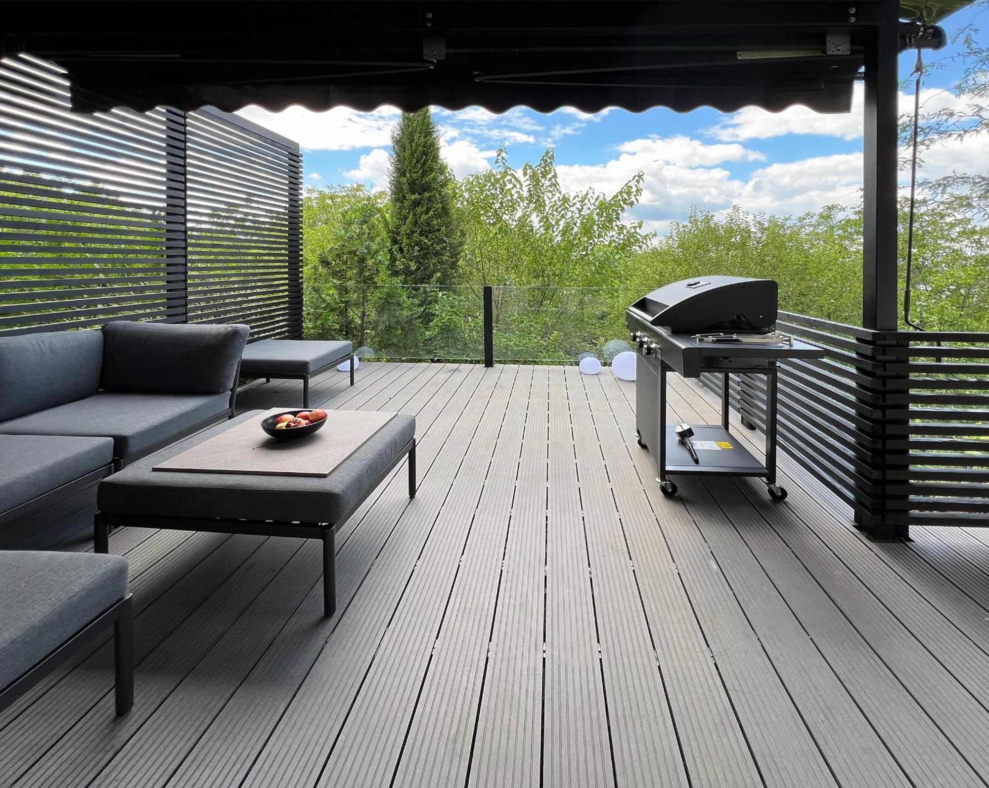 Pergola House In A Green Oasis With Fantastic View Petrovaradin Buitenkant foto